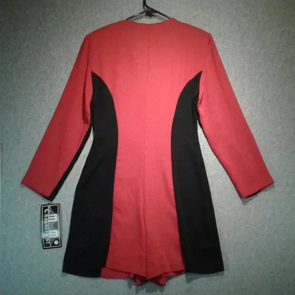 Channcey St. Women's Black & Red Stretch Romper with Zipper  Closure NWT Size 11 - Picture 10 of 11